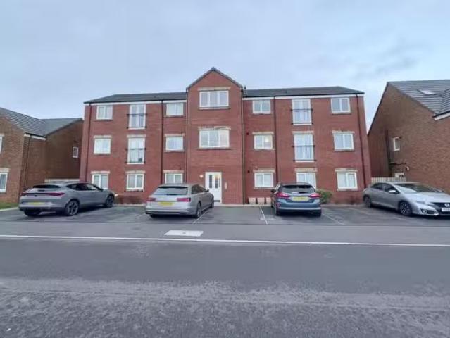 Cozy 2 BA 2 bedroom flat for rent in Admiral Close, Workington.