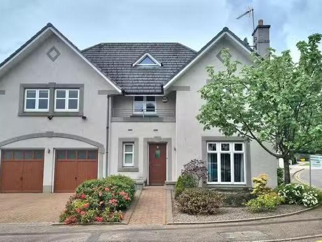 Cheap 2 BA 5 bedroom detached house for rent in Kepplestone Ga.