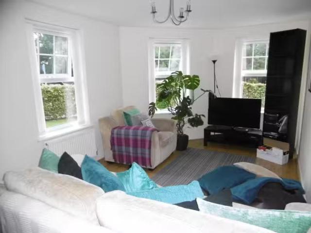 Nice 2 bedroom apartment for rent in Brandwood Crescent, Kings.