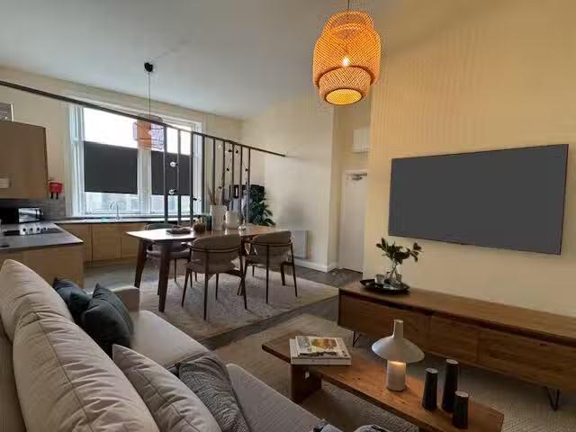 Deal! 2 bedroom apartment for rent in Colne Road, Burnley, BB10