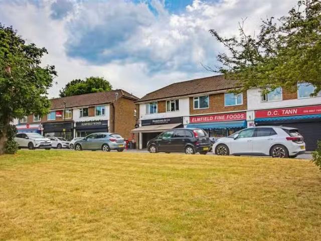 Just in! 2 bedroom apartment for rent in Elmfield Way, South C.
