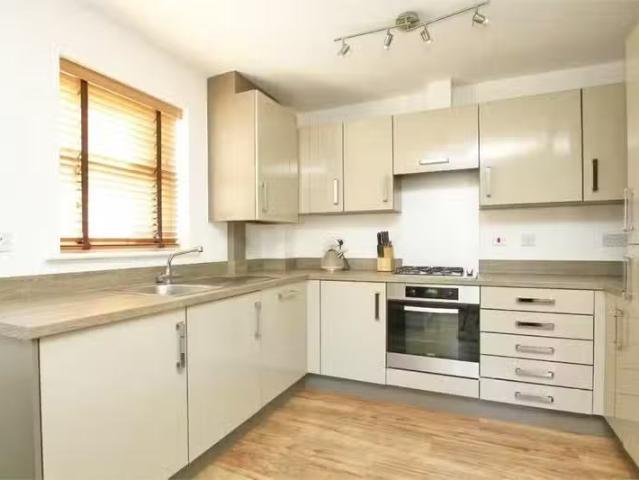 Nice 2 bedroom apartment for rent in Pritchard Court, George R.