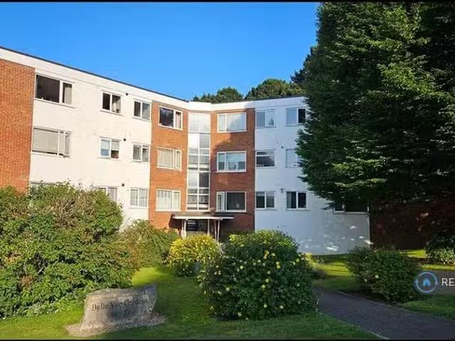 Just in! 2 bedroom flat for rent in Belle Vue Gardens, Bournem.