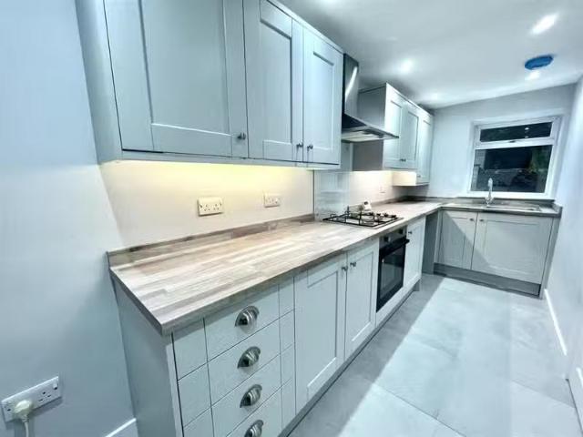 New 2 bedroom house for rent in Ambler Thorn, Queensbury, Brad.