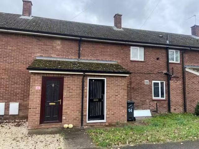 Cheap 2 bedroom terraced house for rent in Holly Road, DN9