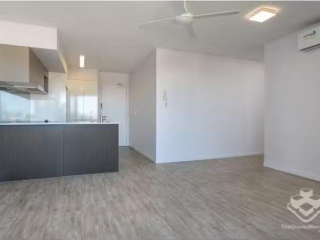 Nice 2 BR ID:21195734/17 Carl Street, Woolloongabba Apartment.