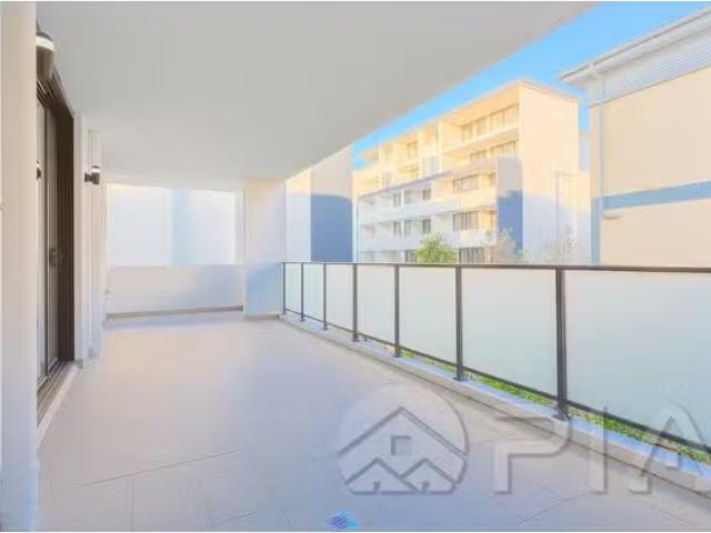 Cheap 2 BR 14/16 18 Bouvardia St, Asquith Apartment for rent.