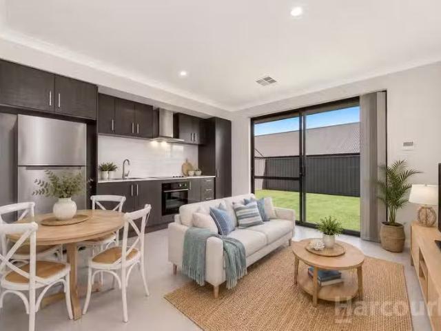 For Rent! 2 BR 14B Kombu Way, SOUTH YUNDERUP, WA 6208 House.