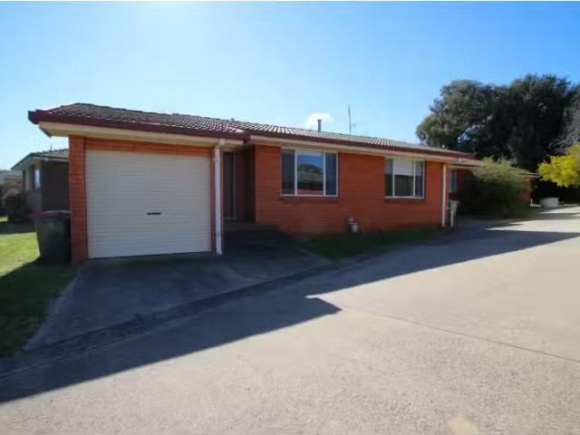 Unique 2 BR 1/5 Gallipoli Place, ORANGE Apartment for rent Li.