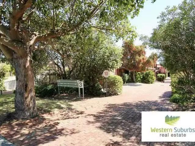 Cozy 2 BR 17/3 Vincent Street, Nedlands, WA 6009