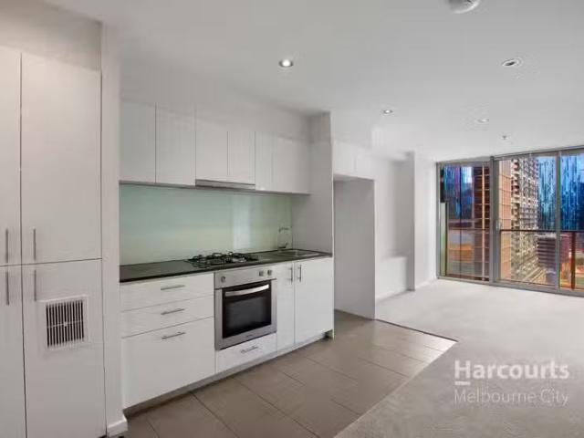 Cozy 2 BR 1703/8 Exploration Lane, MELBOURNE, VIC 3000 Apart.