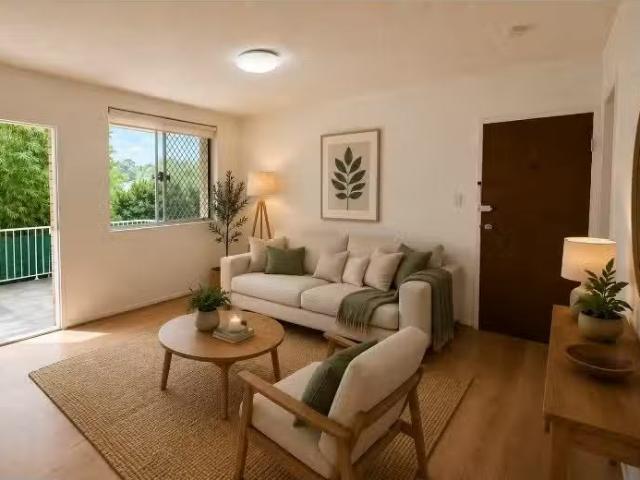 Nice 2 BR 18/105 Burns Bay Road, LANE COVE Apartment for rent.