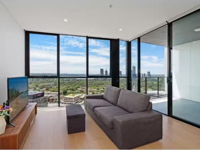 Cozy 2 BR 1943/9 Maple Tree Road, Westmead Apartment for rent.