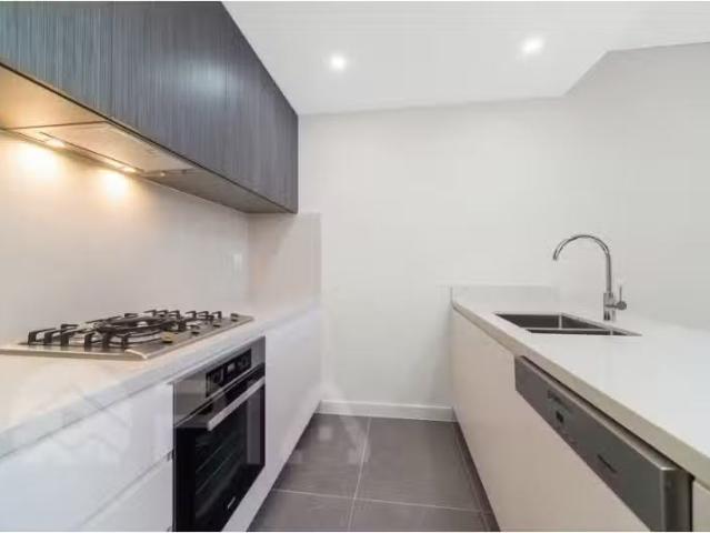 Deal! 2 BR 108/8 Stockyard Boulevard, Lidcombe Apartment for r.