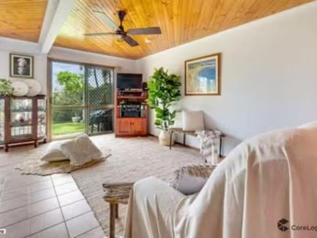 Cozy 2 BR 10/9 Homestead Bay Avenue, Shoal Point, QLD 4750