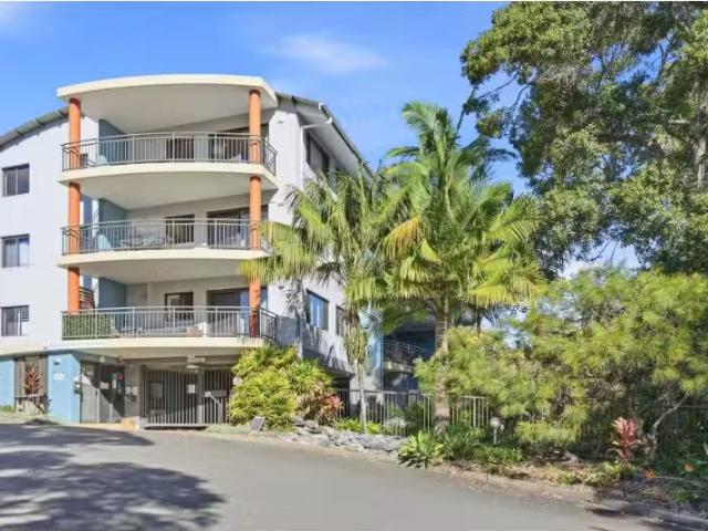 Nice 2 BR 115/68 Pacific Drive, Port Macquarie Apartment for r.