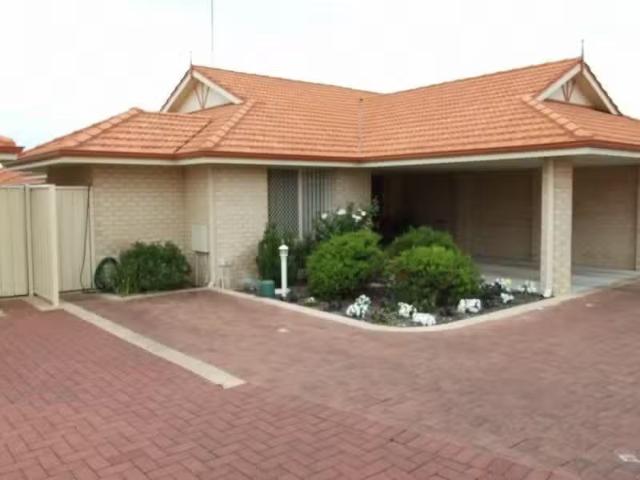 For Rent! 2 BR 11/78 Ford Road, BUSSELTON, WA 6280 Unit for.