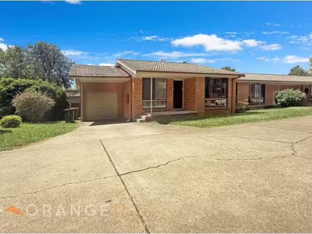 Charming 2 BR 1/1 7 Hartas Lane, Orange Apartment for rent Li.