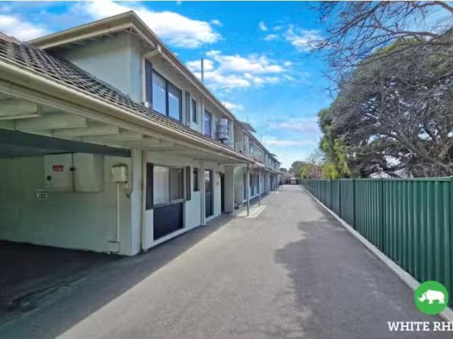Just in! 2 BR 12/7 Munro Road, Queanbeyan Apartment for rent.