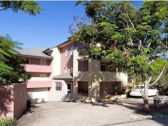 Nice 2 BR 1/24 Mc Lay Street, COORPAROO Apartment for rent Li.