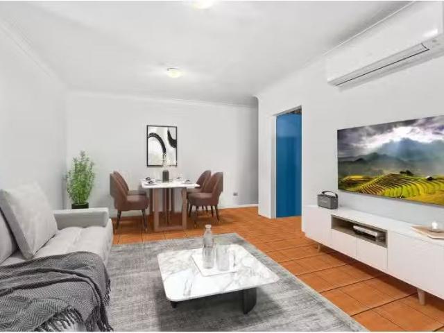 Rental! 2 BR 12/60 Campbell Street, WOLLONGONG House for rent.