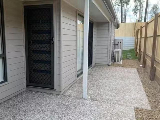 Cozy 2 BR 2/51 Booth Street, Redbank, QLD 4301