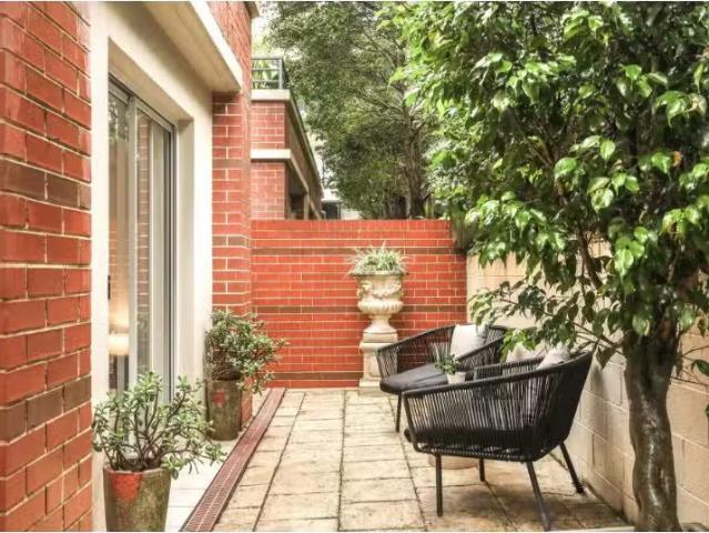 Cozy 2 BR 2/5 9 Clifford Street, MOSMAN Apartment for rent Li.