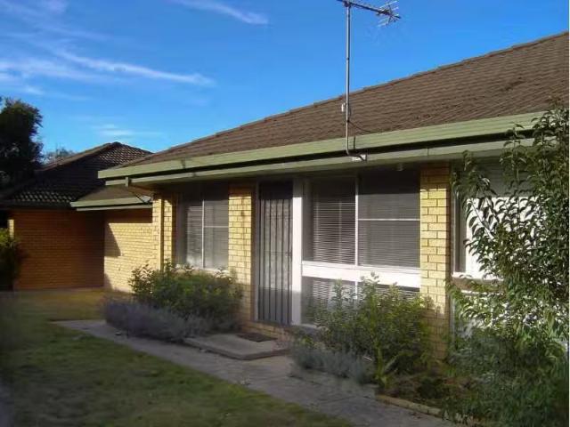 Just in! 2 BR 2/724 East Street, EAST ALBURY House for rent L.