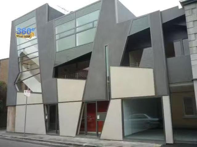 Deal! 2 BR 2/75 Dorrit Street, Carlton, VIC 3053