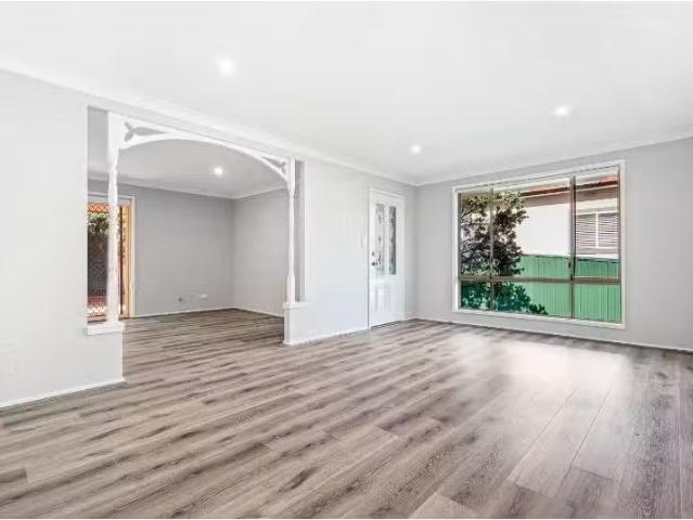 Rental! 2 BR 2/7 Waratah Road, Engadine Apartment for rent Li.