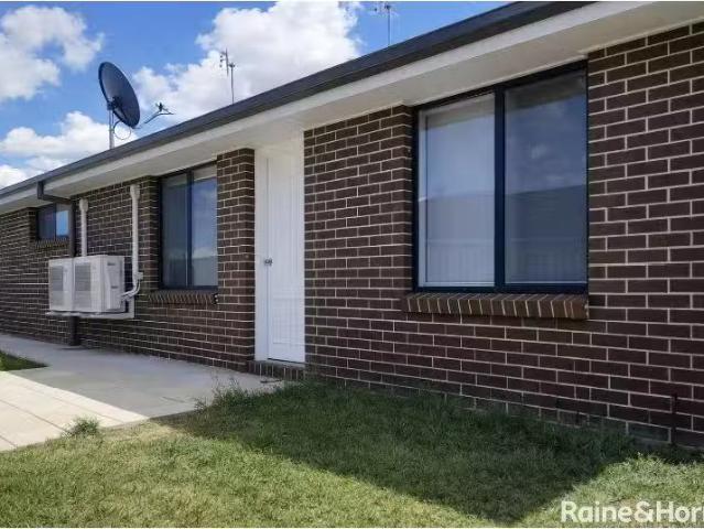 Cheap 2 BR 2/8 Cliffdale Place, KOOTINGAL House for rent List.
