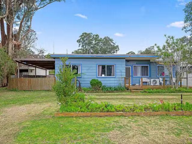 Cheap 2 BR 29 Boyd Avenue, Lemon Tree Passage, NSW 2319