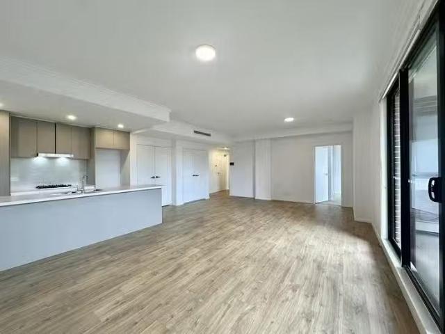 Nice 2 BR 204/9B Terry Road, Rouse Hill, NSW 2155