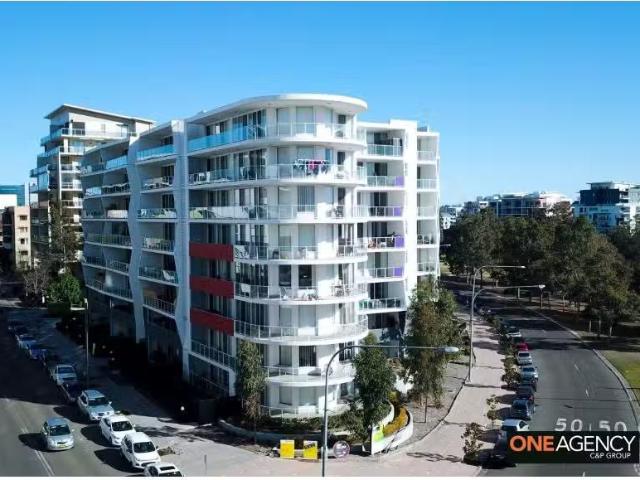 For Rent! 2 BR 208/3 George Street, LIVERPOOL House for rent.