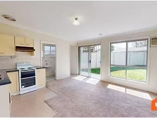 For Rent! 2 BR 2/17 Lake Road, Wallsend Apartment for rent Li.