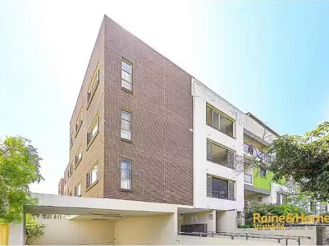 Charming 2 BR 22/20 26 Marlborough Road, HOMEBUSH WEST Apartme.