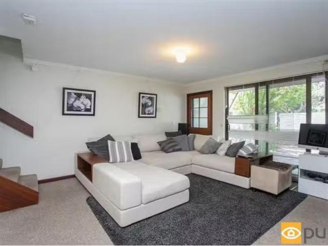 Rental! 2 BR 2/28 Kingston Avenue, WEST PERTH Townhouse for re.