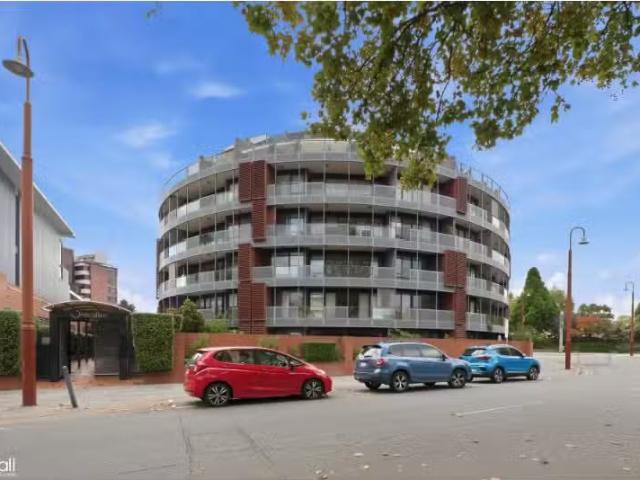 For Rent! 2 BR 34/1 Collins Street, HOBART House for rent Lis.