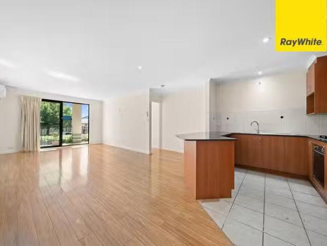 Nice 2 BR 38/22 Lampard Circuit, Bruce, ACT 2617