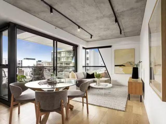 Rental! 2 BR 303/1 Mount Street, Prahran, VIC 3181