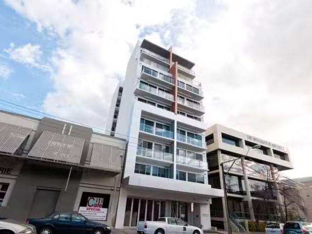 Deal! 2 BR 304/235 237 Pirie Street, ADELAIDE, SA 5000 Apart.