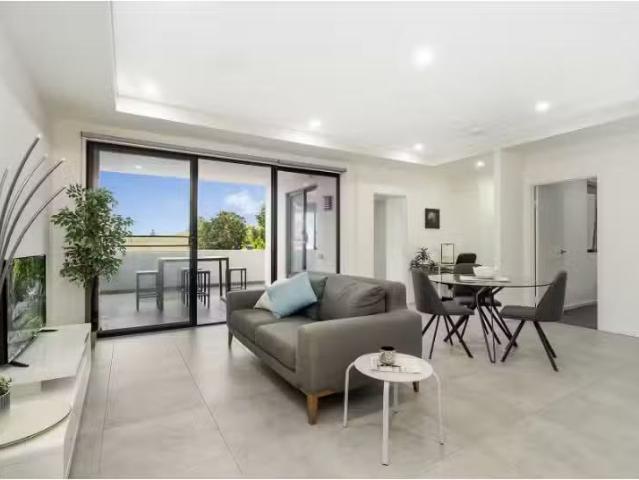 Charming 2 BR 308/2C Pendle Way, Pendle Hill Apartment for ren.