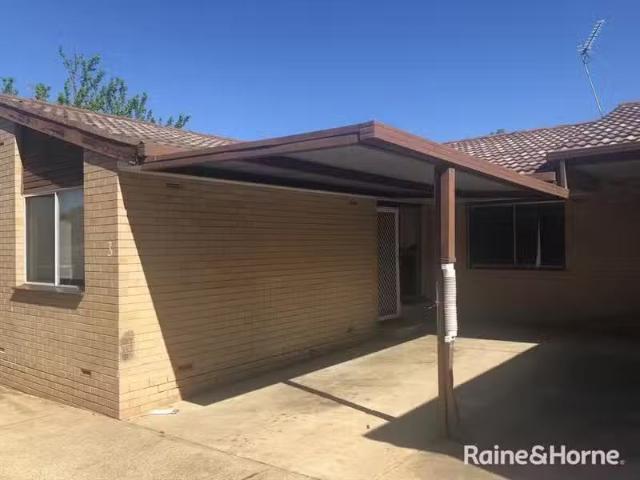 Charming 2 BR 3/16 Edney Street, KOORINGAL Apartment for rent.