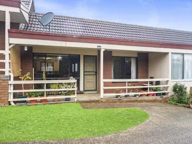 Charming 2 BR 3/234 Princes Way, Drouin, VIC 3818 Unit for R.