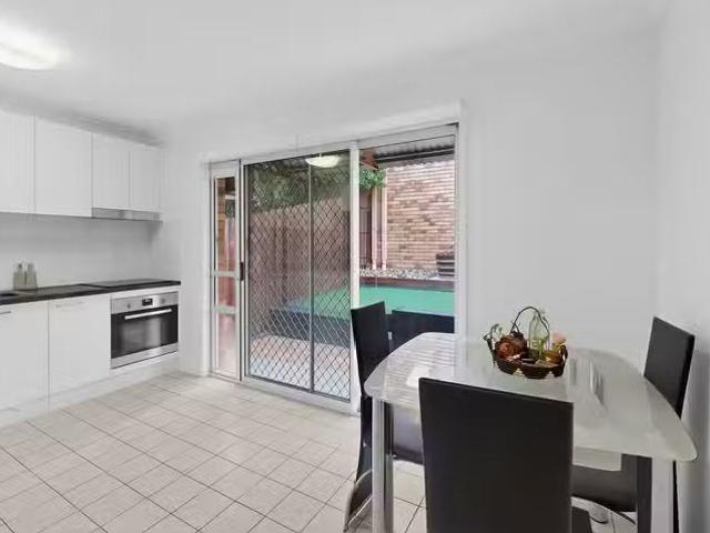 New 2 BR 4/40 Wickham Street, MORNINGSIDE, QLD 4170 Apartmen.
