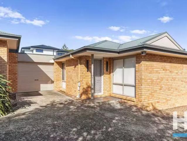 Deal! 2 BR 4/45 Culcairn Drive, FRANKSTON SOUTH, VIC 3199 Un.