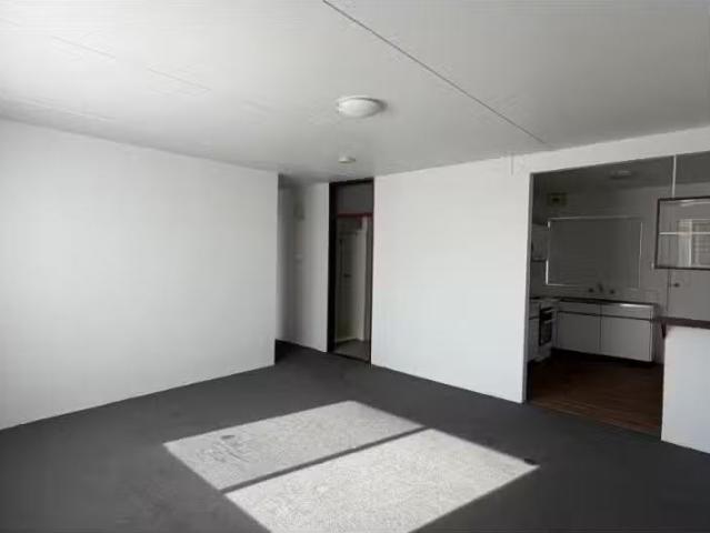 Cheap 2 BR 4/4 Speare Avenue, Armidale House for rent Listed.