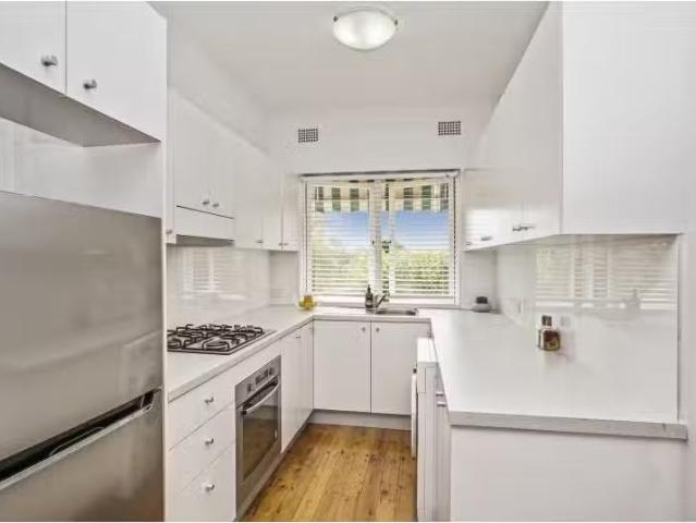 Just in! 2 BR 4/17a Rickard Street, Balgowlah Apartment for re.