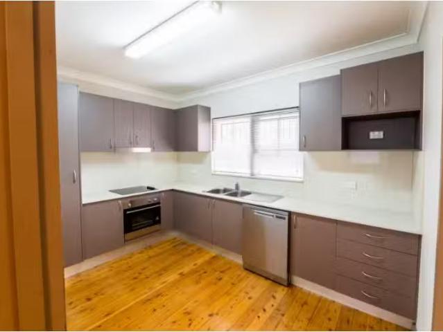 For Rent! 2 BR 4/15 Stuart Street, CONCORD WEST Apartment for.