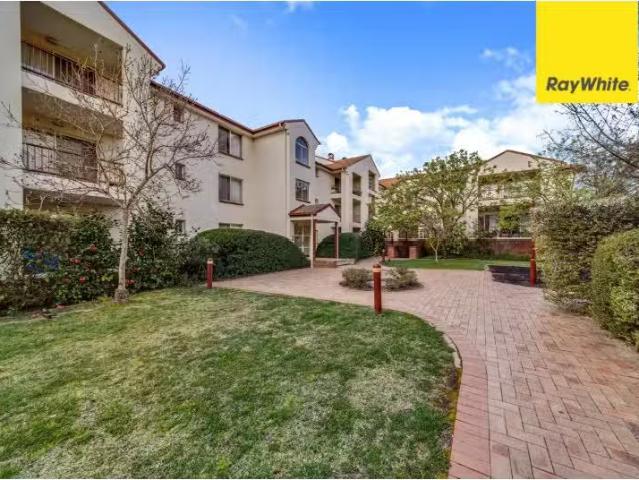 Nice 2 BR 58/15 Fawkner Street, BRADDON Apartment for rent Li.